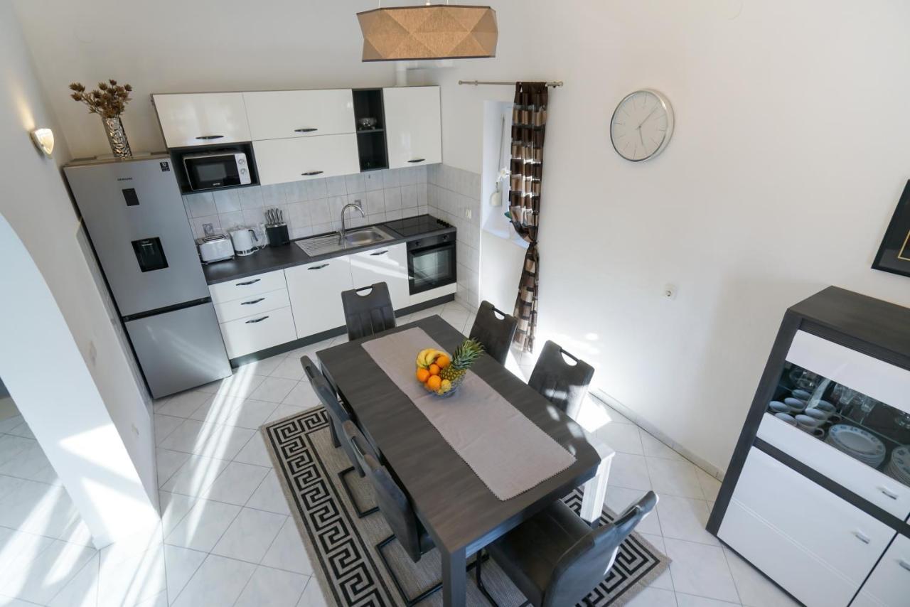 Villa Sanda With Private Pool Zadar Ngoại thất bức ảnh
